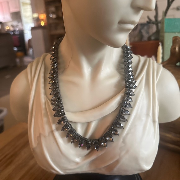 LOGO Lori Goldstein  gunmetal smoky grey crystal 20”Necklace with extender - Picture 3 of 11